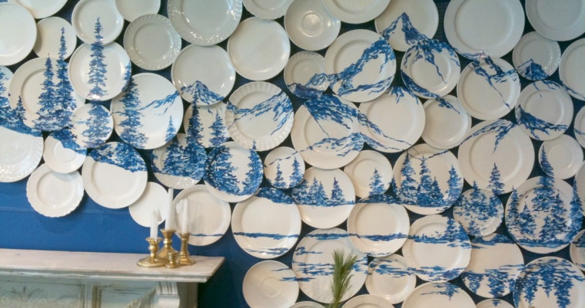 Шпаргалки от roomble: 10 правил украшения стен тарелками