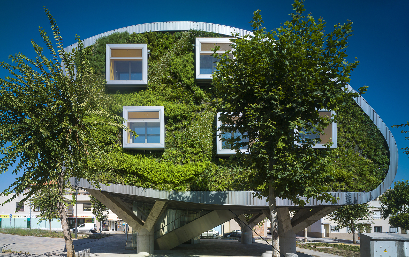Зелёная архитектура. Офисное здание, Малага, Испания