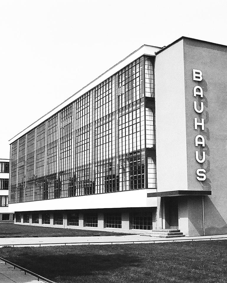 14 февраля состоится лекция Виктора Дембовского